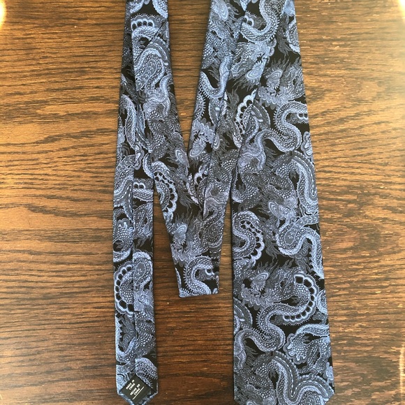Tie👔 - Picture 4 of 5